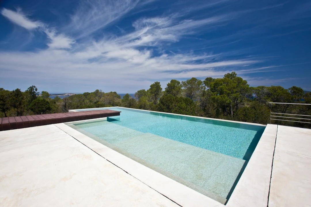 1681371384-Luxury real estates villa to rent Ibiza Azur 40 pool.webp